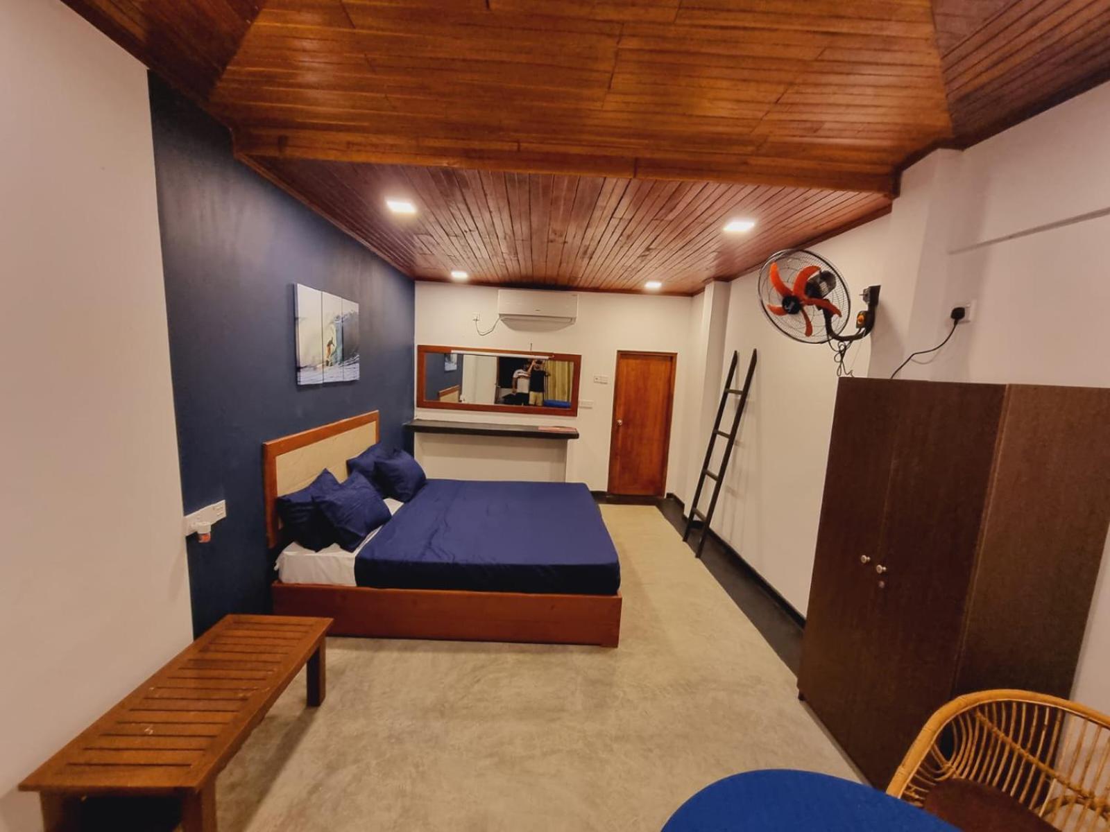 Sandil Surf House Ахангама Номер фото