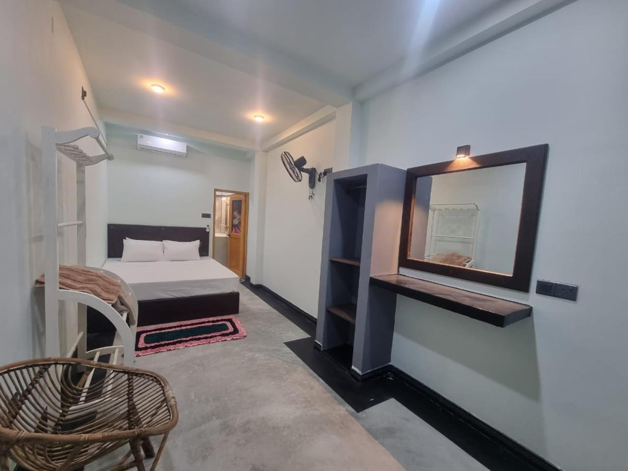 Sandil Surf House Ахангама Экстерьер фото